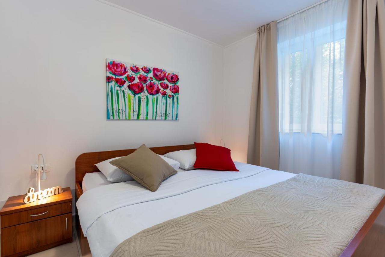 Apartment Dolac *