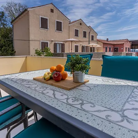 Apartments Dolac Nerezine Exterior photo