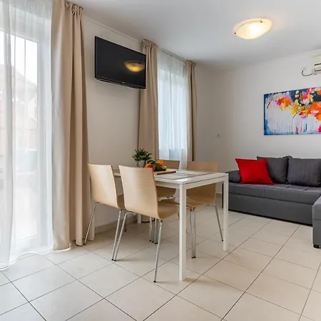 Apartments Dolac Nerezine Exterior photo